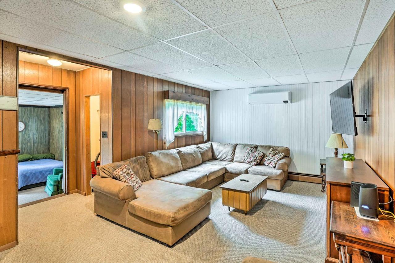 Secluded Getaway Less Than 10 Mi To Saratoga Springs! Corinth Exterior photo